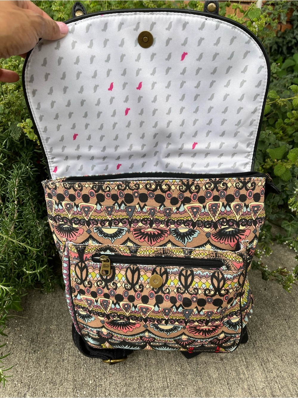 🆕 Listing!  Sakroots | Convertible Multicolor Patterned Backpack - Picture 4 of 8